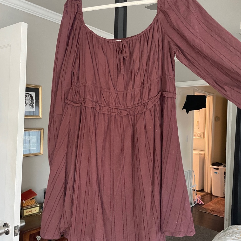 (FITS LIKE 2X) Brown Long Sleeve Dress
